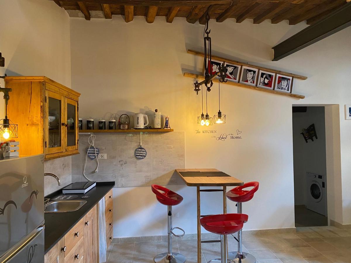 La Casa Della Luna Apartment Terricciola Exterior photo